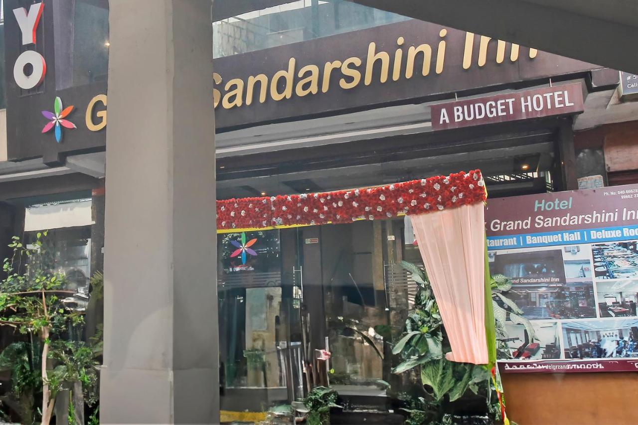 Flagship Grand Sandarshini Inn Near Mgbs Bus Station Hyderabad Exterior photo